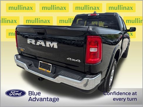 Used 2025 RAM 1500 Big Horn AWD/4WD image 4
