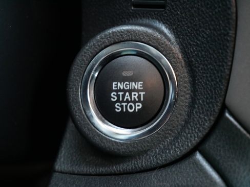 Used 2025 Subaru Outback Onyx Edition w/ Tech Package 3 image 30