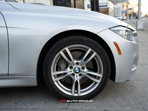 Used 2017 BMW 330i xDrive Sedan image 13
