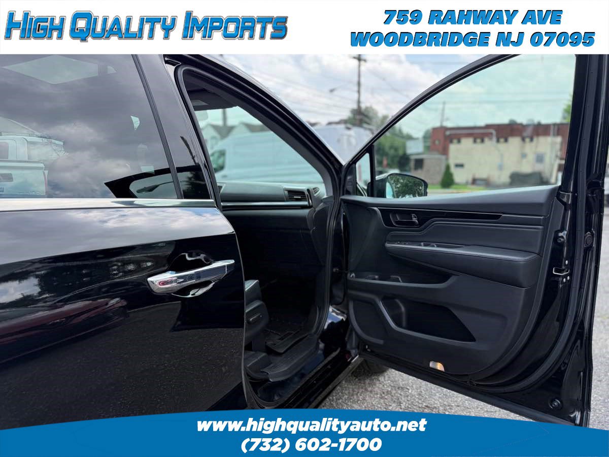 Used 2023 Honda Odyssey Elite image 23