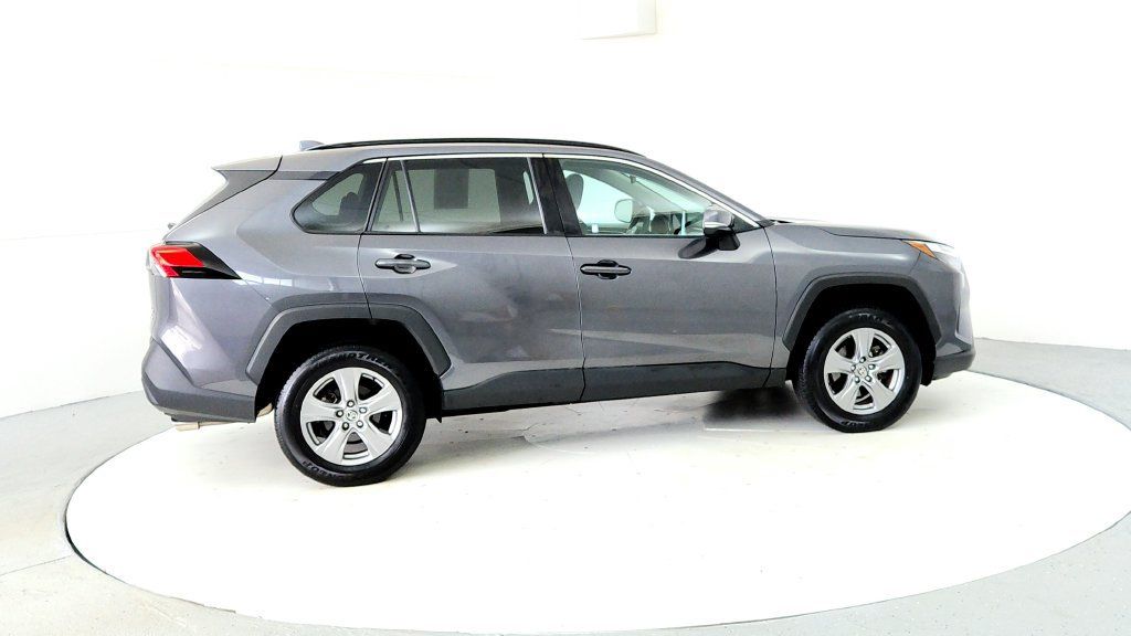 Certified 2024 Toyota RAV4 XLE w/ Convenience Package AWD/4WD image 6