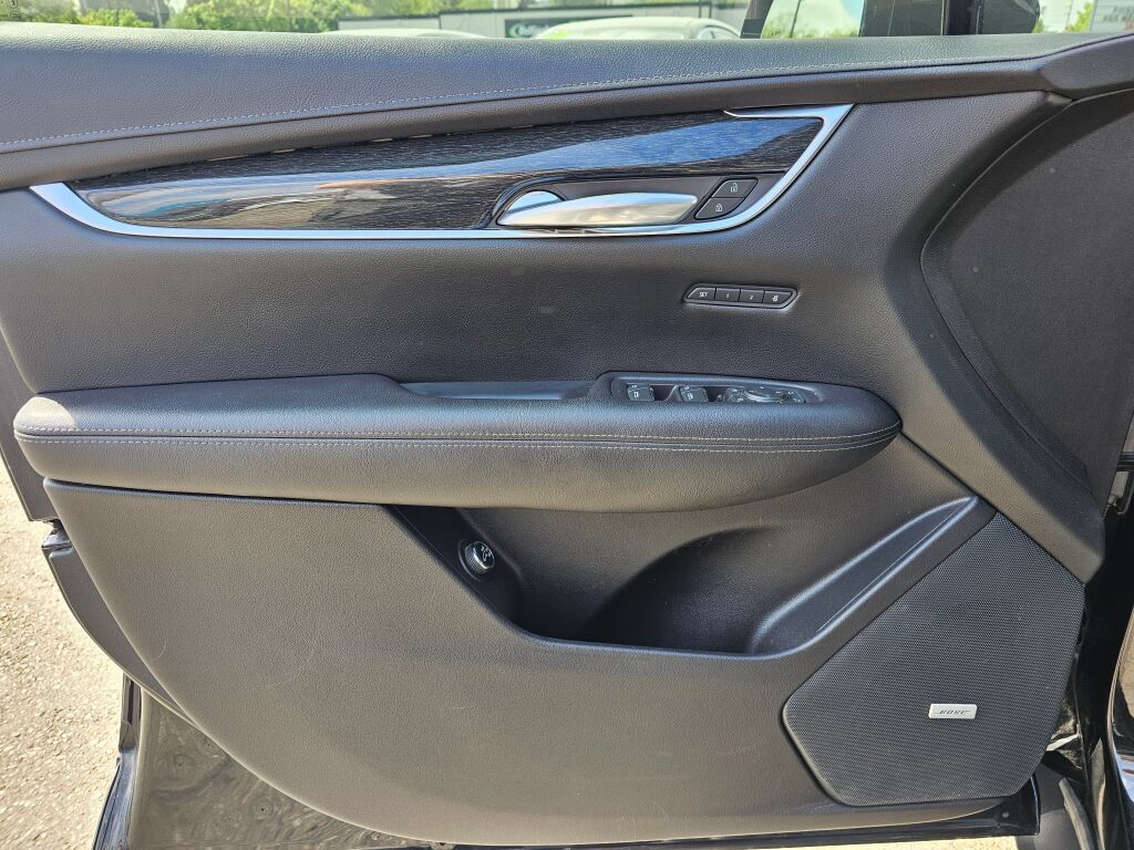Used 2021 Cadillac XT5 Premium Luxury AWD/4WD image 22