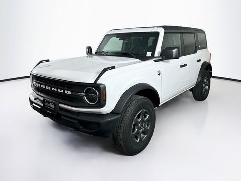Used 2025 Ford Bronco Big Bend AWD/4WD image 3