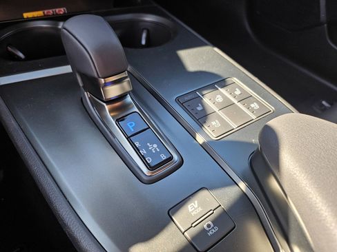 New 2026 Lexus UX 300h AWD image 14