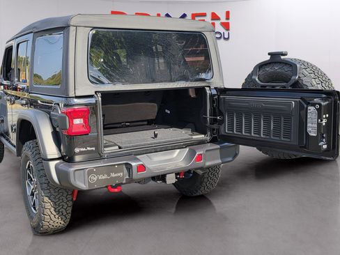 New 2026 Jeep Wrangler Unlimited Rubicon AWD/4WD image 38
