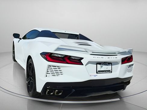 Used 2022 Chevrolet Corvette Stingray Premium Conv w/ Z51 Performance Package image 23
