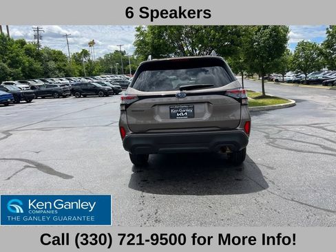 Used 2025 Subaru Forester Premium w/ Convenience Package #1 AWD/4WD image 11