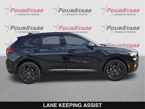 Used 2022 Buick Envision Essence w/ Technology Package I image 3