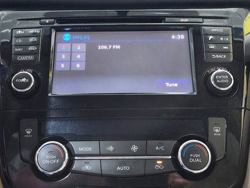 Used 2014 Nissan Rogue SL w/ SL Premium Package AWD/4WD image 24