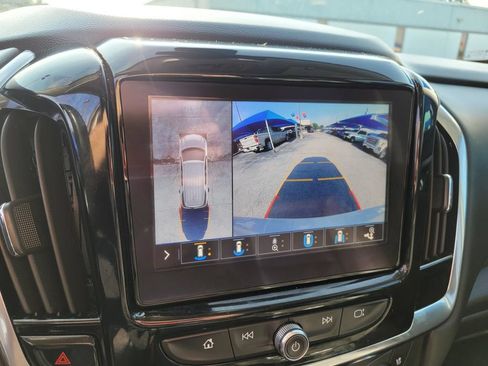 Used 2021 Chevrolet Traverse Premier w/ Redline Edition FWD image 26