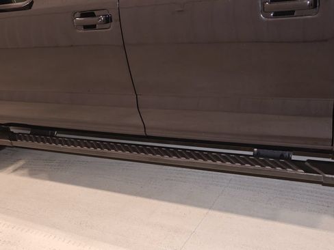 Used 2019 Ford F150 XLT w/ Equipment Group 302A Luxury AWD/4WD image 32