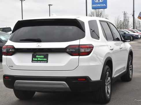 Certified 2023 Honda Pilot EX-L image 3