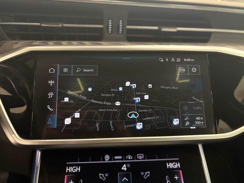 Used 2024 Audi A6 Premium Plus image 32