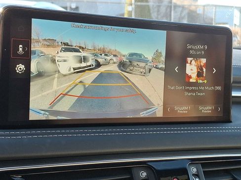 Used 2023 Genesis G70 2.0T image 16