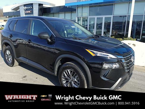 Used 2024 Nissan Rogue S image 1