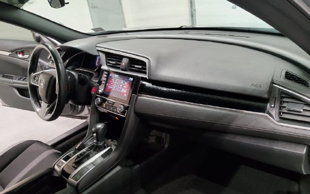 Used 2020 Honda Civic Sport image 19