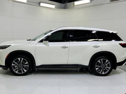 Used 2024 INFINITI QX60 Luxe w/ Vision Package FWD image 5