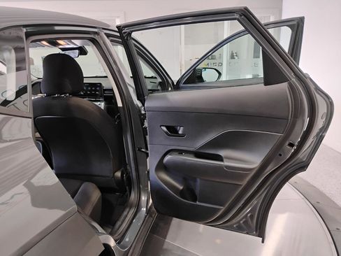 Used 2024 Hyundai Kona SE image 57