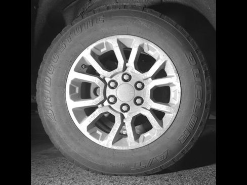 Used 2015 GMC Sierra 1500 SLE w/ SLE Value Package image 11