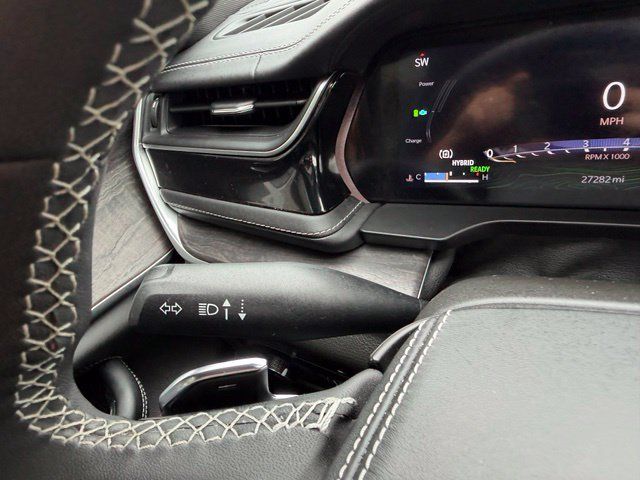Used 2023 Jeep Grand Cherokee Overland AWD/4WD image 37