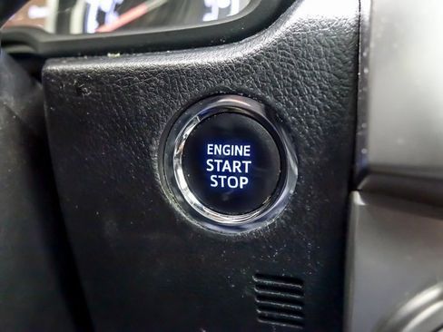 Used 2021 Toyota 4Runner Limited image 17