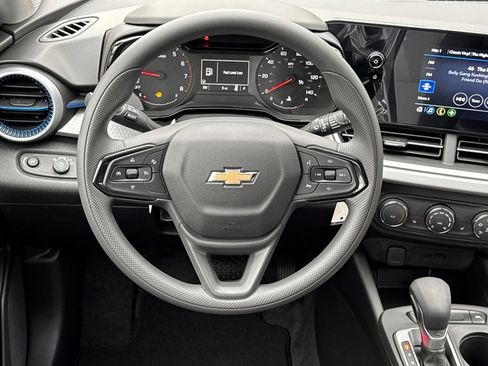 New 2026 Chevrolet Trax LS w/ LS Convenience Package image 13