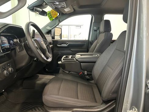 Certified 2024 Chevrolet Silverado 2500 LT image 25