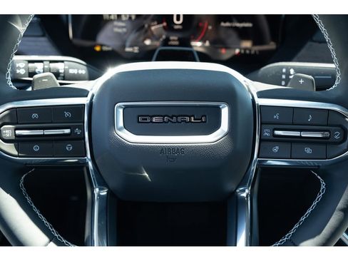 New 2026 GMC Acadia Denali w/ Super Cruise Package AWD/4WD image 17