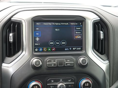 Used 2019 Chevrolet Silverado 1500 LTZ w/ LTZ Premium Package AWD/4WD image 21
