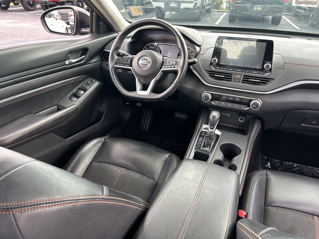 Used 2020 Nissan Altima 2.5 SR FWD image 9