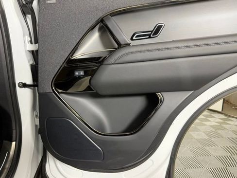 Used 2025 Land Rover Range Rover Sport Dynamic SE image 28