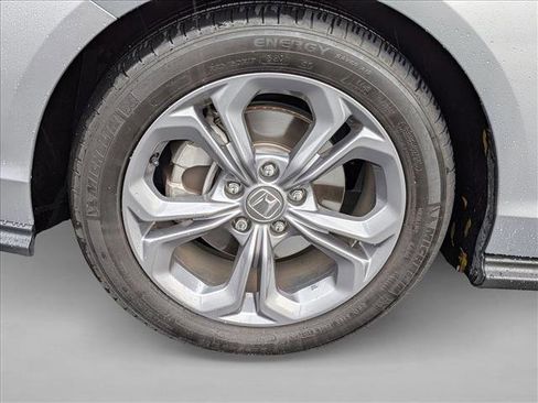 Used 2024 Honda Accord EX image 23