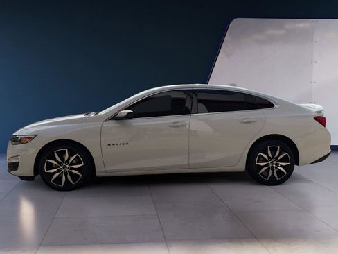 Used 2024 Chevrolet Malibu RS image 2