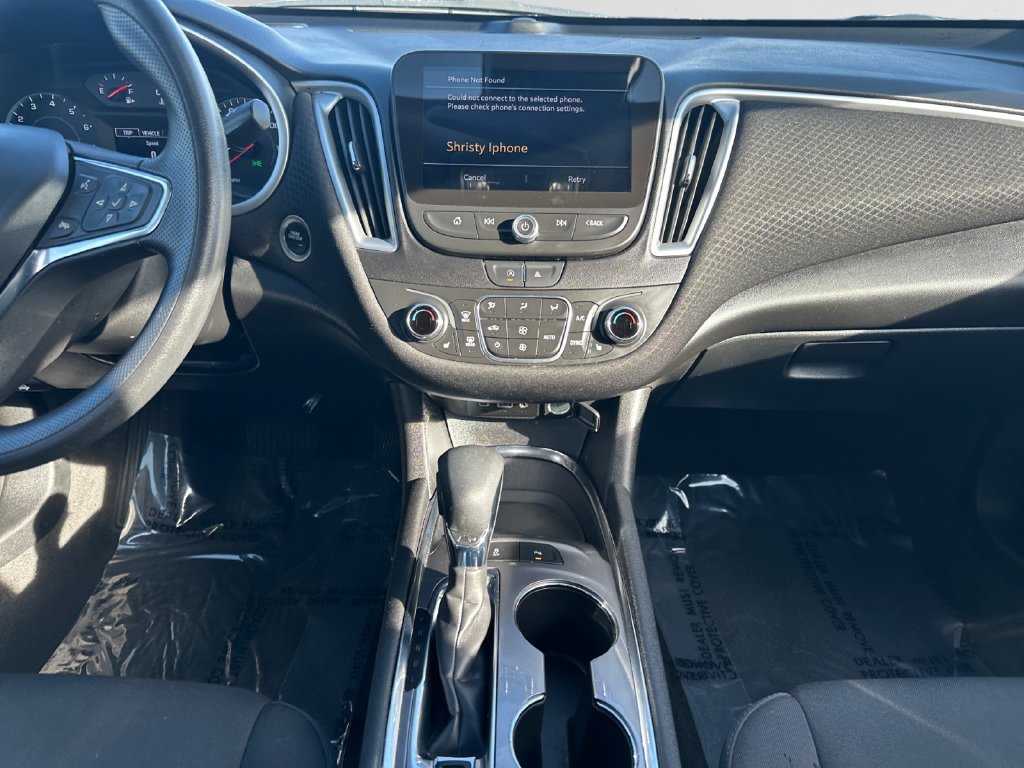 Used 2024 Chevrolet Malibu LT FWD image 11