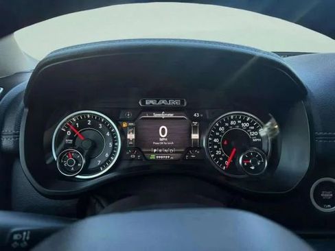 Used 2020 RAM 1500 Laramie image 36