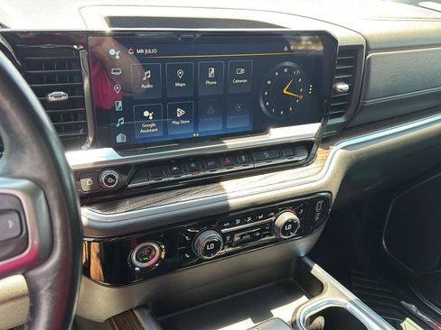 Used 2022 Chevrolet Silverado 1500 RST AWD/4WD image 20
