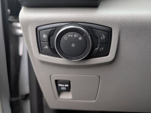 Used 2018 Ford F150 XL w/ Equipment Group 101A Mid AWD/4WD image 16