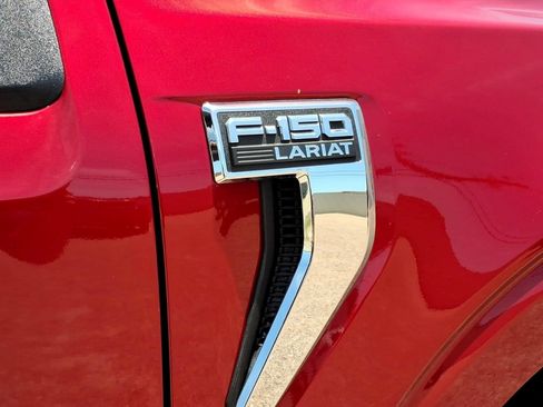 Used 2024 Ford F150 Lariat w/ Bed Utility Package AWD/4WD image 15