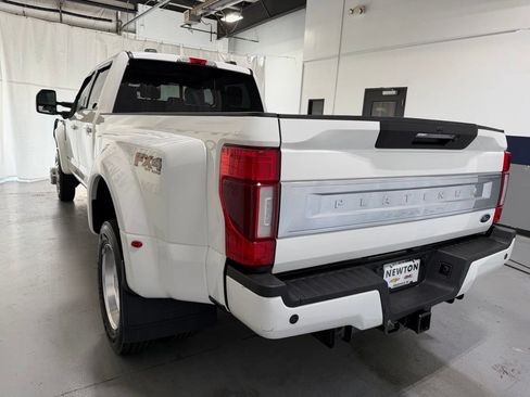 Used 2022 Ford F450 Platinum w/ FX4 Off-Road Package AWD/4WD image 48