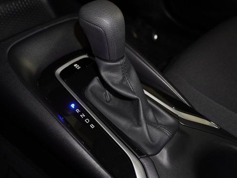 Certified 2025 Toyota Corolla LE image 14