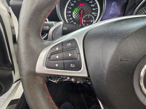 Used 2017 Mercedes-Benz SLC 43 AMG image 17