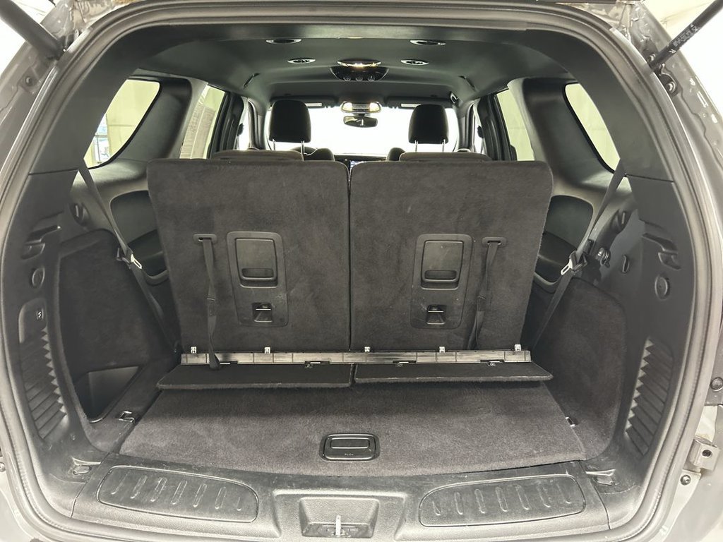 Used 2023 Dodge Durango GT w/ Blacktop Package AWD/4WD image 22