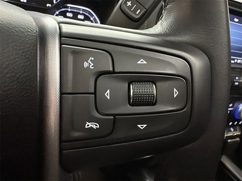 Used 2022 GMC Sierra 1500 SLT w/ SLT Premium Plus Package image 17