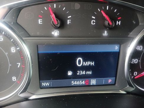 Used 2023 GMC Acadia SLT image 14