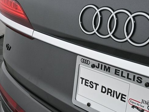 New 2025 Audi Q7 3.0T Premium Plus image 41