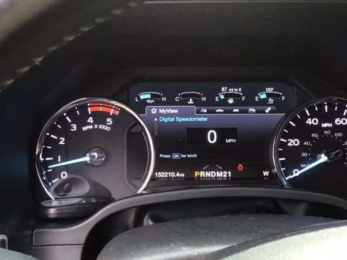 Used 2019 Ford F350 Platinum w/ Platinum Ultimate Package image 19