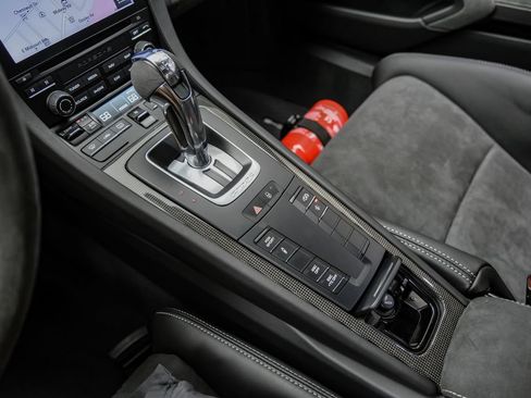 Used 2018 Porsche 911 GT2 RS RWD image 23