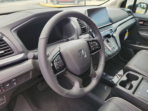 New 2026 Honda Odyssey Elite image 13