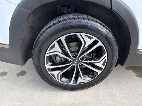 Used 2020 Hyundai Santa Fe Limited AWD/4WD image 29
