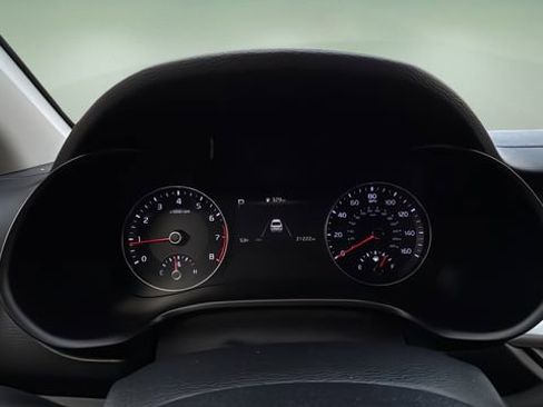 Used 2024 Kia Forte LXS image 15